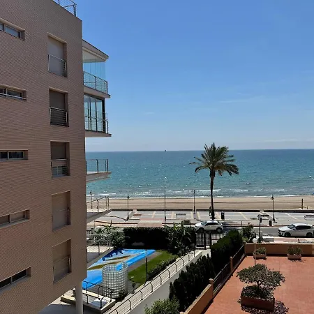 Beachfront With A Pool Apartmán Benicàssim